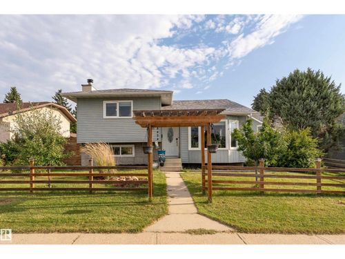 18424 57 Ave Nw, Edmonton, AB, T6M1Y2 | Card Image