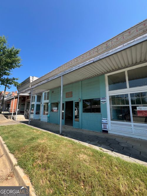 71 E North Ave, Comer, GA, 30629-3822 | Card Image