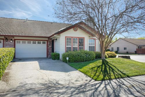 1098 Gilliland Dr, Yuba City, CA, 95991-9202 | Card Image