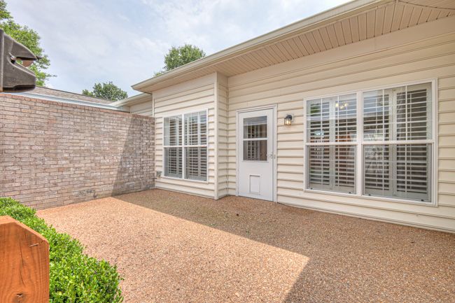 7002 Sunrise Cir, Condo with 4 bedrooms, 2 bathrooms and 2 parking in Franklin TN | Image 30