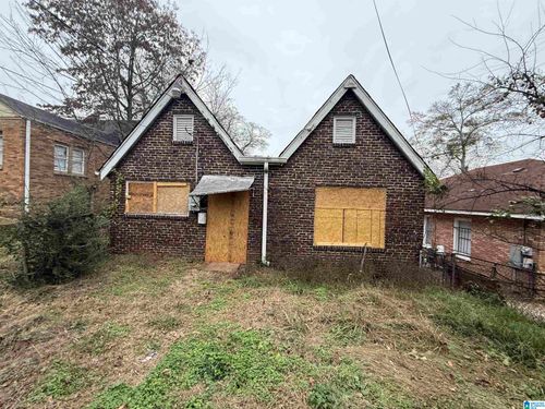 1527 46th Street Ensley, BIRMINGHAM, AL, 35208-2522 | Card Image