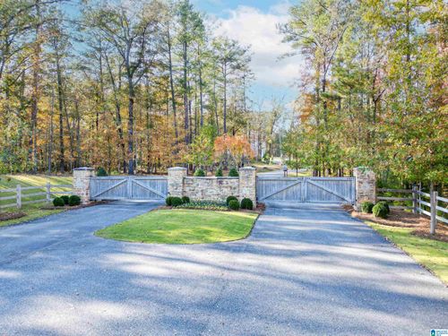 35-779 Cavalier Rdg, BIRMINGHAM, AL, 35242-6777 | Card Image