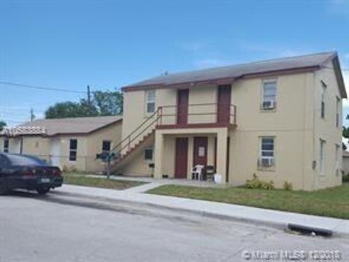 3-900 Avenue H, Riviera Beach, FL, 33404-7300 | Card Image