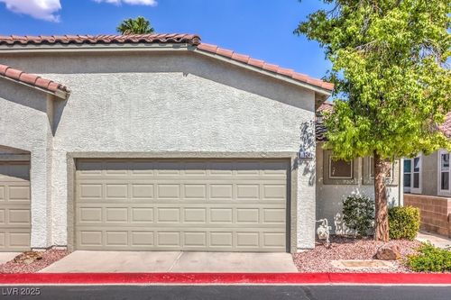 124 Tapatio St, Henderson, NV, 89074-1933 | Card Image
