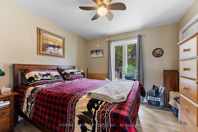 4666 Matawatchan Rd, House other with 3 bedrooms, 2 bathrooms and 8 parking in Griffith ON | Image 12