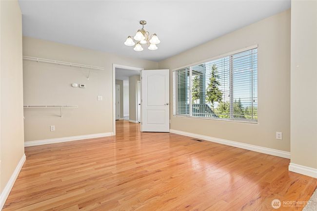 Family and dining area or attached ADU with separate entry and bathroom | Image 9