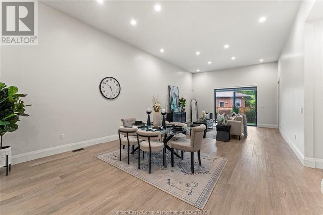 506 Lily Mac Blvd, Townhouse with 2 bedrooms, 2 bathrooms and null parking in Windsor ON | Image 11