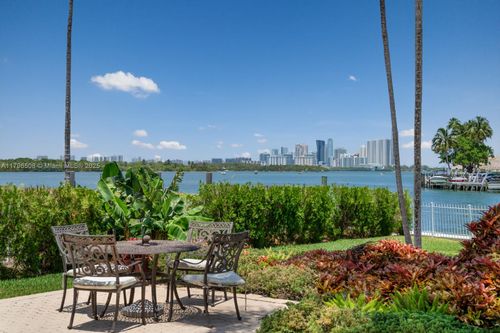 10301 E Broadview Dr, Bay Harbor Islands, FL, 33154-1126 | Card Image