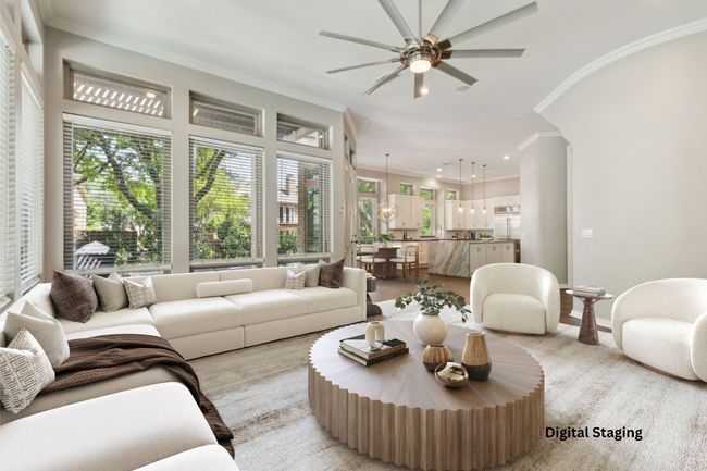 805 Parkwood Ct, House other with 4 bedrooms, 4 bathrooms and 6 parking in Mckinney TX | Image 8