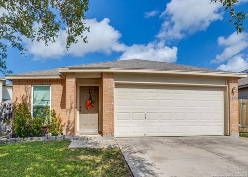 11003 Gilpin Cyn, Helotes, TX, 78023-3863 | Card Image