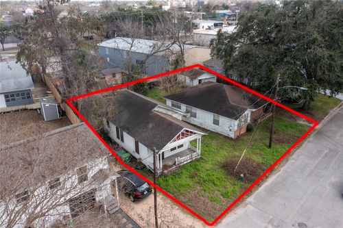 2014 Sheldon St, Houston, TX, 77008-4454 | Card Image