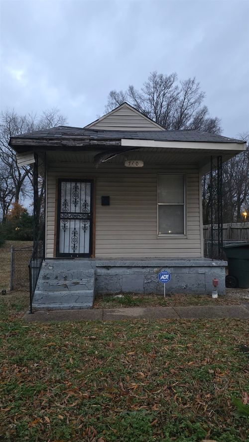 740 Marble Ave, Memphis, TN, 38107-1921 | Card Image