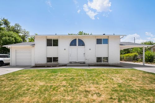 2215 W Bonniebrook Dr, Taylorsville, UT, 84129-1606 | Card Image