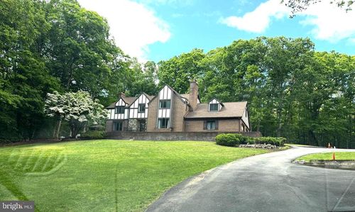 4896 Occoquan Club Dr, Woodbridge, VA, 22192-5906 | Card Image