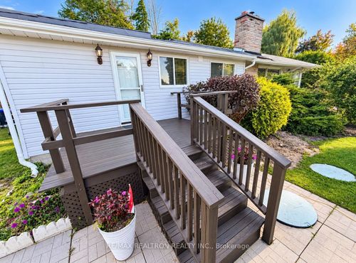 3944 Lakeview Rd, Innisfil, ON, L9S2V5 | Card Image