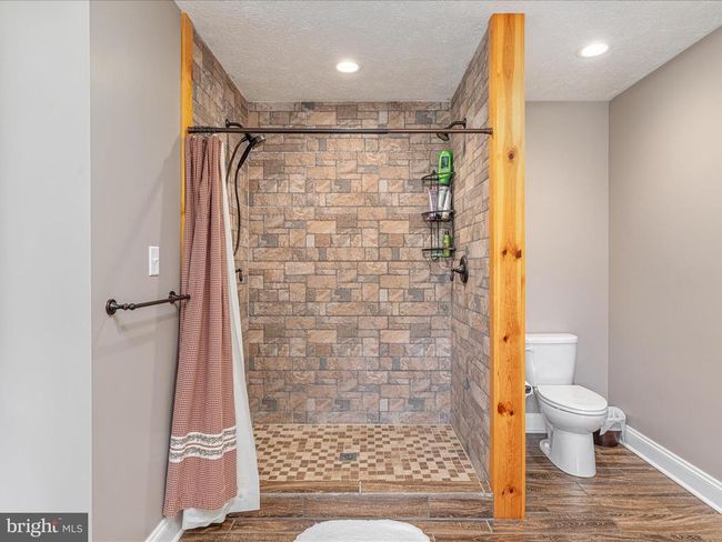 1996 Buck Mountain Rd, House other with 4 bedrooms, 4 bathrooms and null parking in Bentonville VA | Image 31