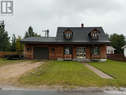 24 Park Dr, Happy Valley Goose Bay, NL, A0P1C0 | Card Image