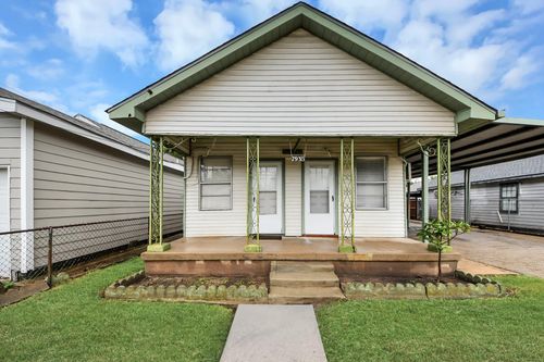 7935 Avenue F, Houston, TX, 77012-1332 | Card Image