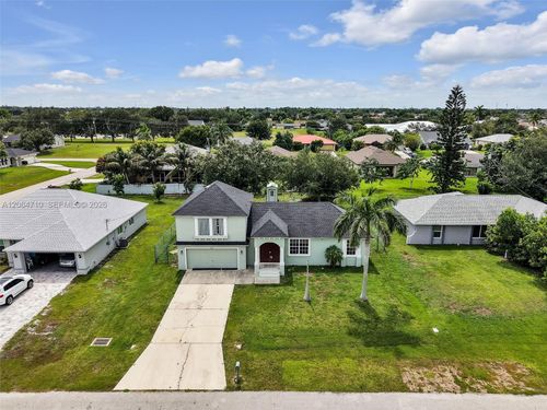 928 Se 5 Court, Cape Coral, FL, 33990 | Card Image