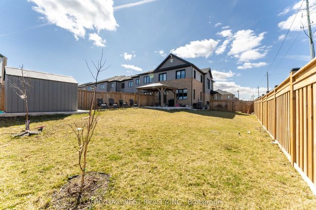 2 Scarletwood St, House attached with 3 bedrooms, 3 bathrooms and 1 parking in Stoney Creek ON | Image 39