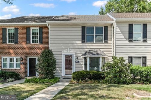 705-705 Meadow Ct, Glen Mills, PA, 19342-8159 | Card Image