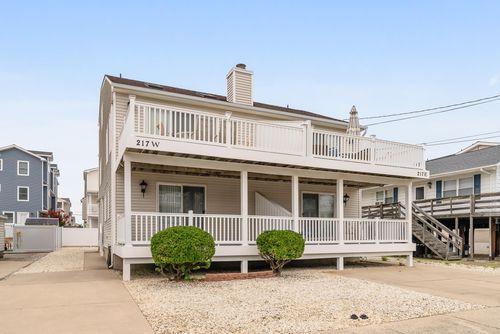east-217 79th St, Sea Isle City, NJ, 08243-1223 | Card Image