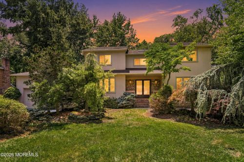 40 Vista Dr, Morganville, NJ, 07751-1629 | Card Image