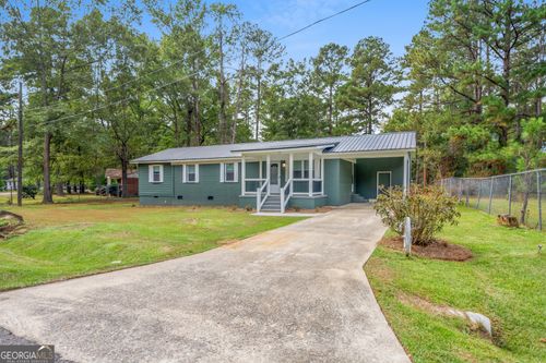 766 Mcelrath St, Sandersville, GA, 31082-7714 | Card Image