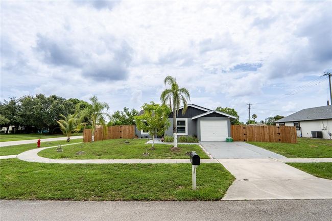 1244 Grandview Cir, House other with 3 bedrooms, 2 bathrooms and null parking in Royal Palm Beach FL | Image 26