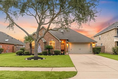 7511 Quiet Trace Ln, Pearland, TX, 77581 | Card Image
