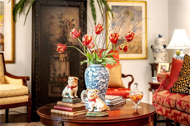 View of sitting room | Image 9