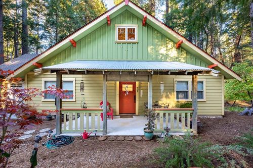 12864 Spanish Ln, Nevada City, CA, 95959-9580 | Card Image