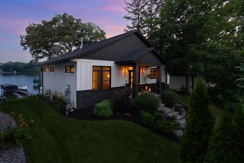 6199 Sinclair Rd, Mound, MN, 55364-9447 | Card Image