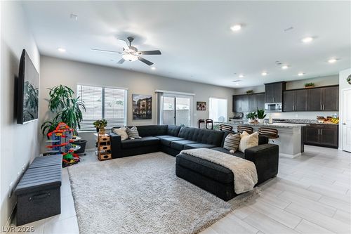 10766 Wild Parsley Ave, Las Vegas, NV, 89129-7099 | Card Image