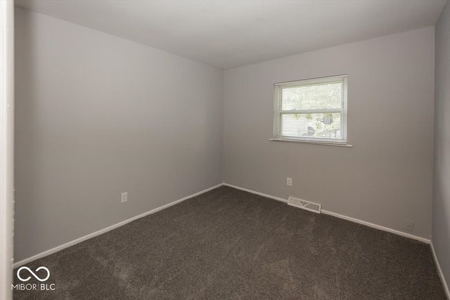 3rd Bedroom with New Carpet | Image 12