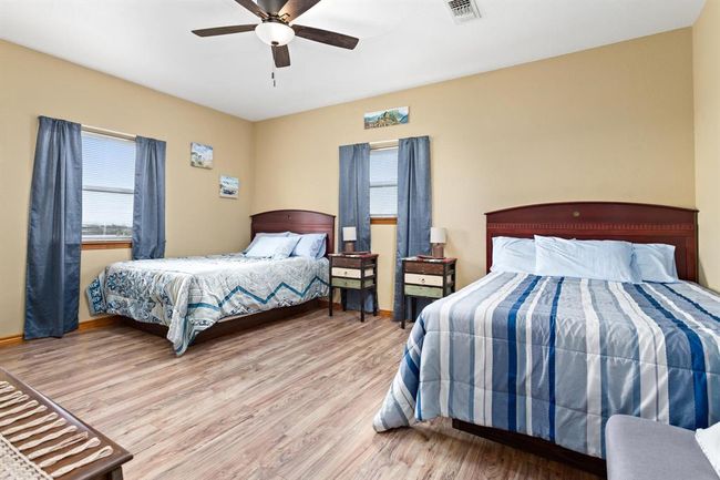 1216 Overton Ave, House other with 5 bedrooms, 3 bathrooms and 2 parking in Port Bolivar TX | Image 30