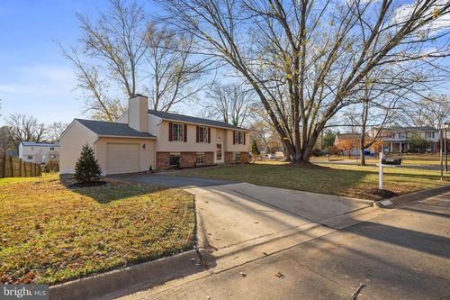 19428 Laguna Dr, GAITHERSBURG, MD, 20879-1826 | Card Image