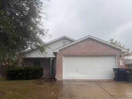 207 Mesa Dr, Leander, TX, 78641-8079 | Card Image