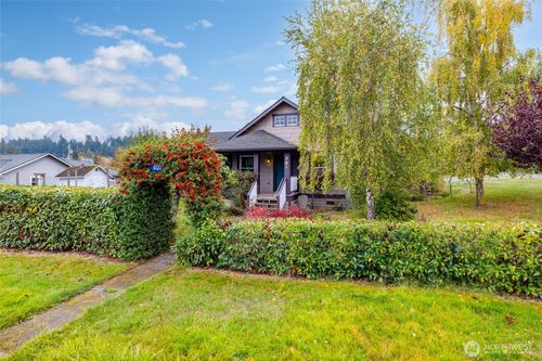 401 Ne 9th St, Coupeville, WA, 98239-3480 | Card Image