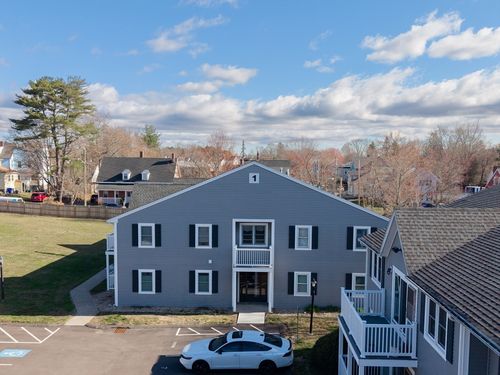 1-4-450 Somerset Ave, Taunton, MA, 02780-4884 | Card Image