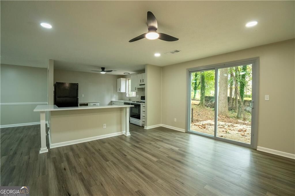 Residential in Stone Mountain 4