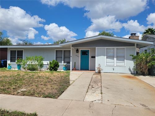 4949 Nell St, Corpus Christi, TX, 78411-4012 | Card Image