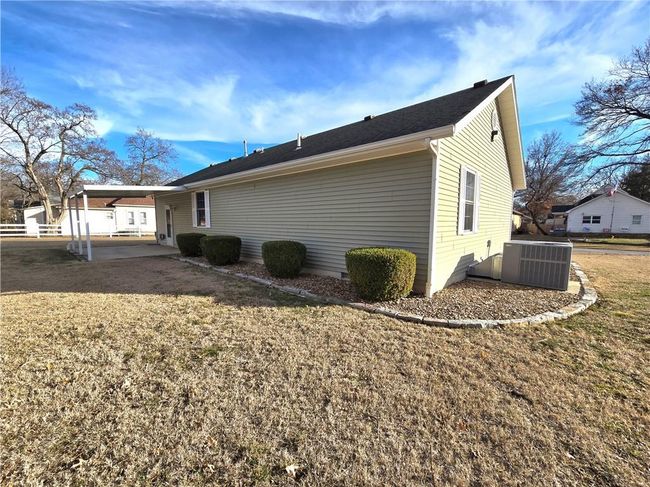 724 W 3 Rd St, House other with 2 bedrooms, 2 bathrooms and null parking in Pittsburg KS | Image 21
