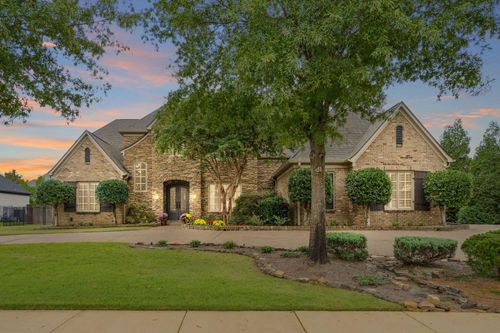 1242 Braygood Dr, Collierville, TN, 38017-3674 | Card Image