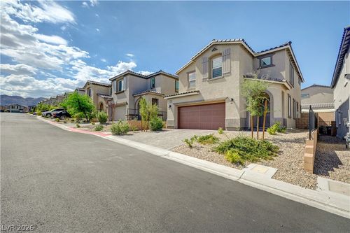 10938 Fennel Ave, Las Vegas, NV, 89166-6079 | Card Image