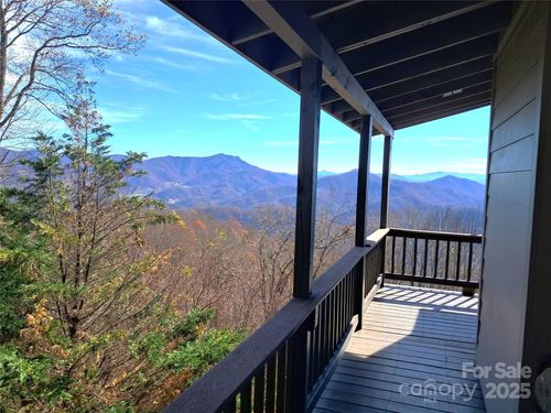 514 Skyridge Dr, Clyde, NC, 28721-9363 | Card Image
