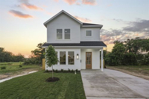 4831 Brashear St, Dallas, TX, 75210-1304 | Card Image