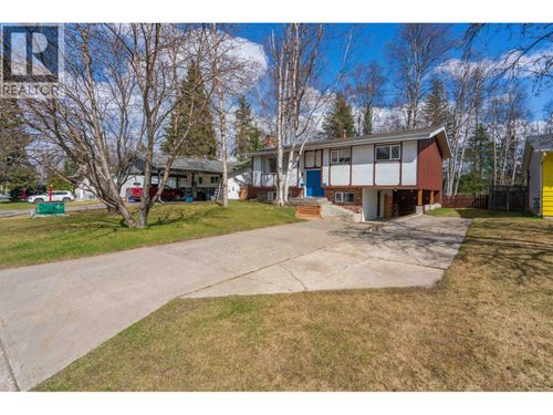 2566 Borden Crescent, Prince George, BC, V2L2X5 | Card Image