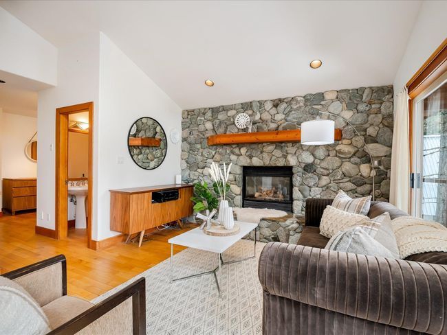 8349 Needles Drive, House other with 6 bedrooms, 3 bathrooms and 6 parking in Whistler BC | Image 6