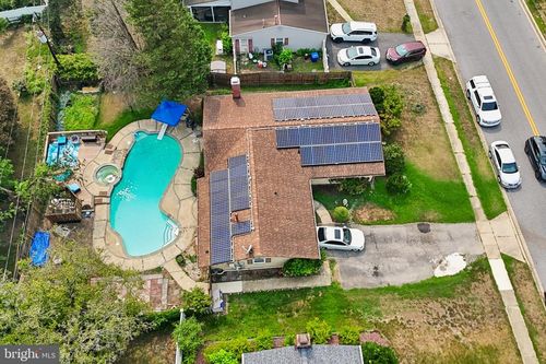 15751 Pointer Ridge Dr, BOWIE, MD, 20716-1710 | Card Image